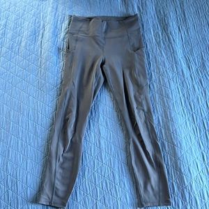 Fabletics 3/4 Compression Leggings